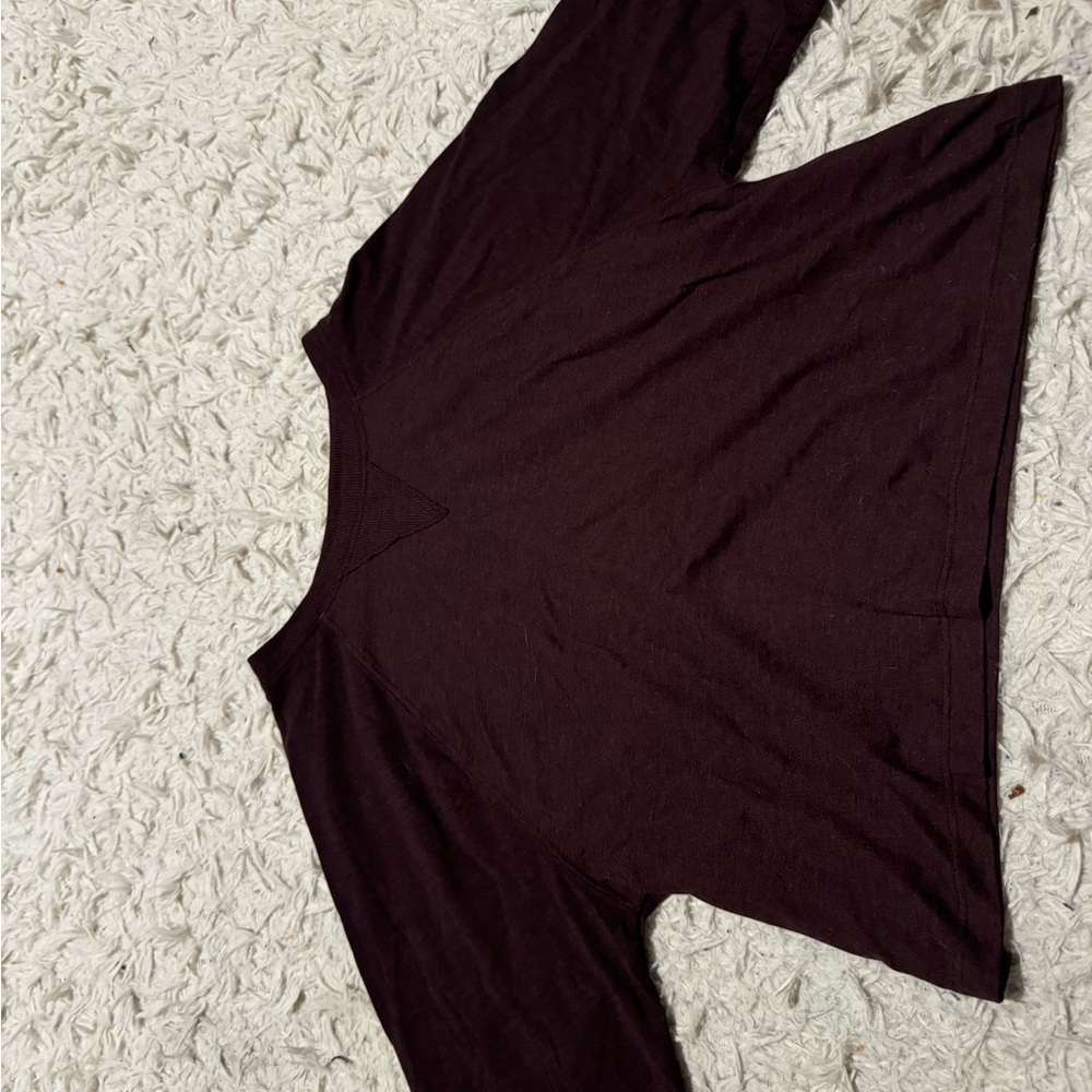 Fabletics copped tee - Picture 3 of 3